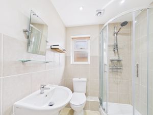 Photo 27- click for photo gallery